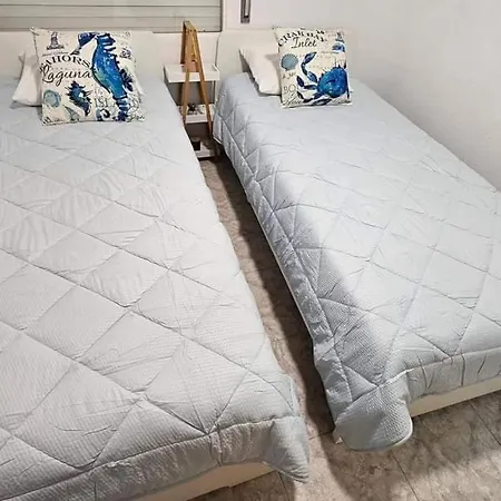 Apartment Blue Dream Near The